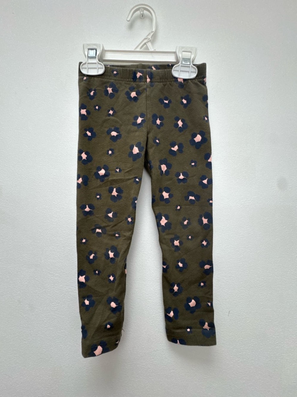 Lot of 4 Girl’s leggings & Shorts